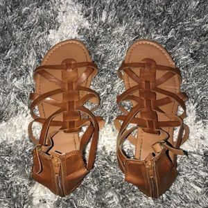 Brown cross over sandals